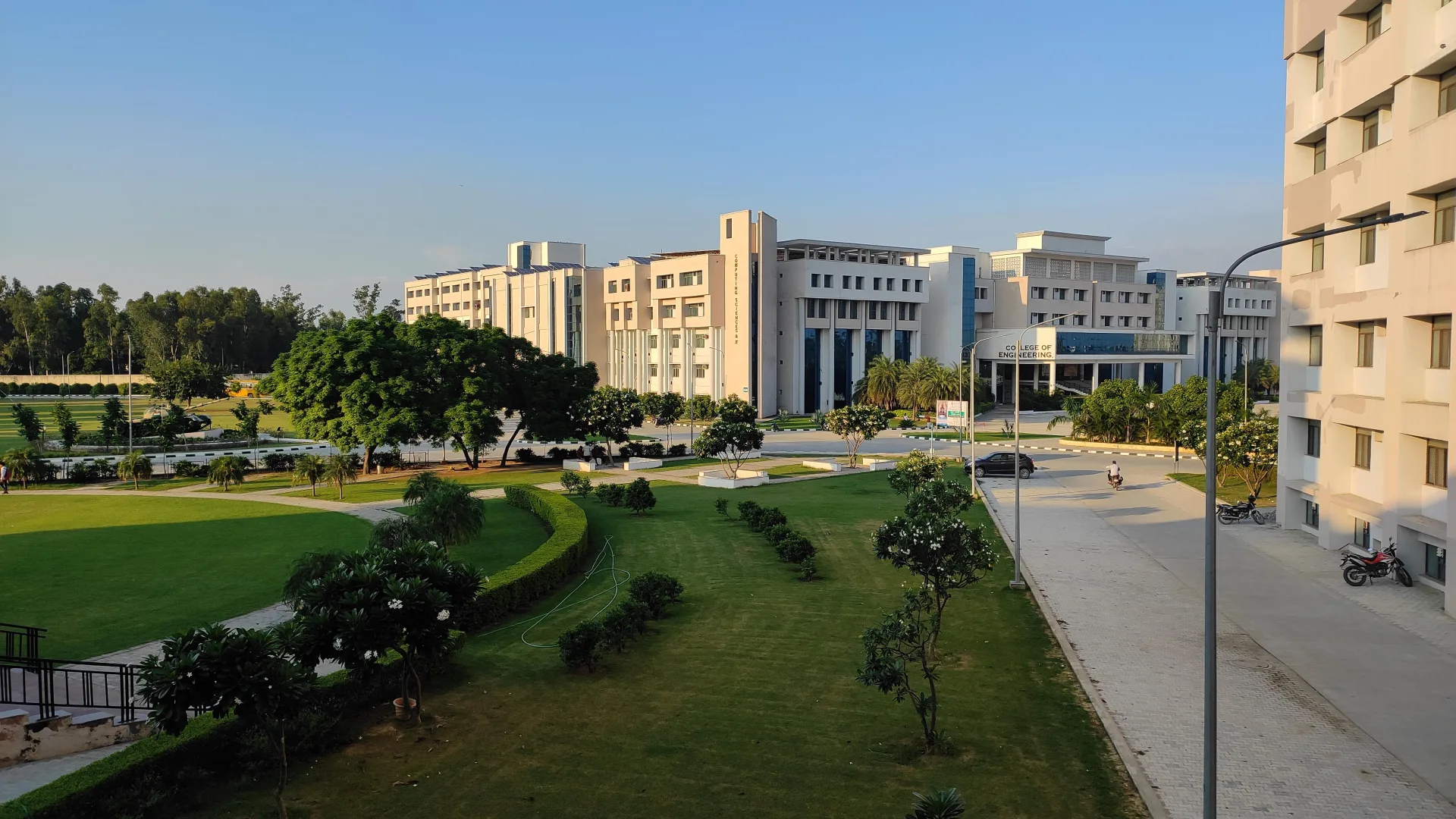 10000 Sq.m Sq.m Senior Secondary / K-12 School Campus in Gamma 1 Greater Noida