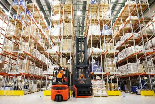 350000 sq ft Sq.m High-Bay Logistics Distribution Center in Godown For Rent In Udyog Kendra Greater Noida